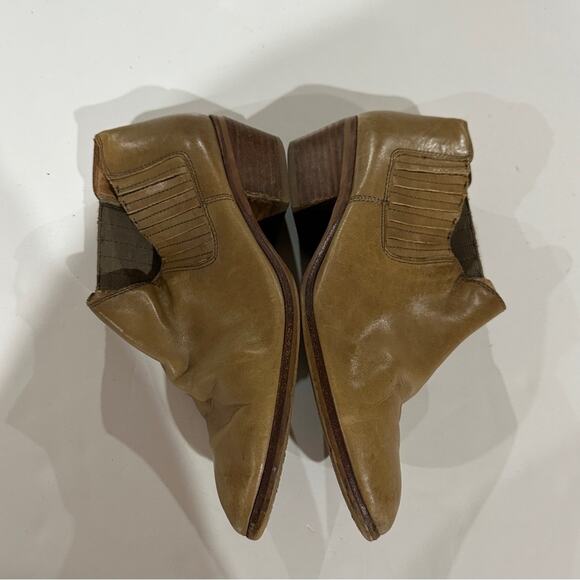 Madewell Spencer Taupe Chelsea Slip On Leather Ankle Boots Size 8.5 - Picture 4 of 11